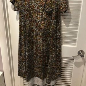 Lularoe Carly- medium